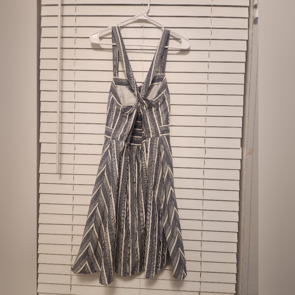Altar'd Statr Striped Keyhole Dress Size Large - Picture 7 of 10